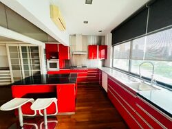 Townhouse Apartments (D9), Apartment #512516501
